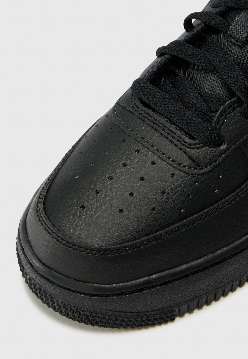 Nike Air Force 1 Unisex Youth Trainers, Black/Light Grey, Classic Style