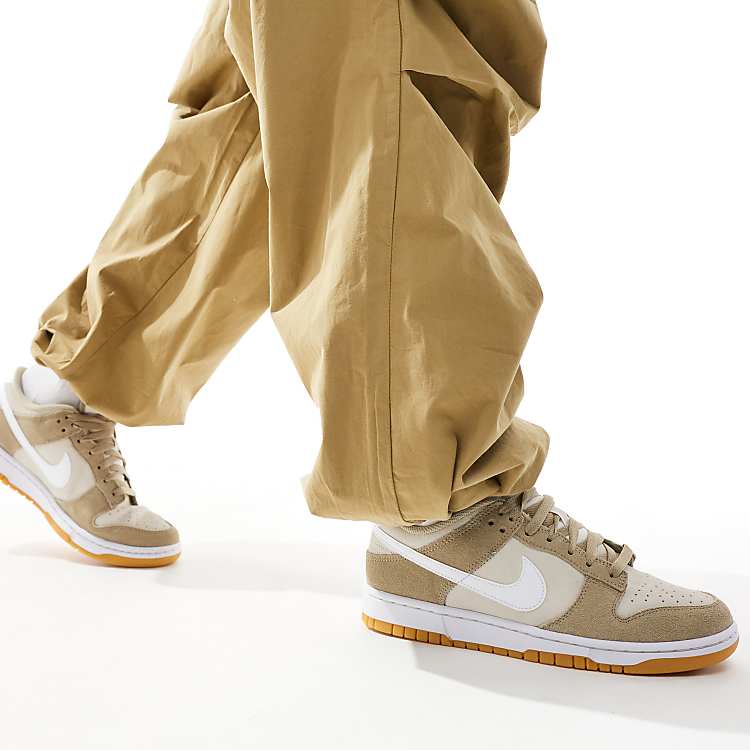 https://images.asos-media.com/products/nike-dunk-low-trainers-in-cream-and-orewood-brown/207049906-1-cream?$n_750w$&wid=750&hei=750&fit=crop