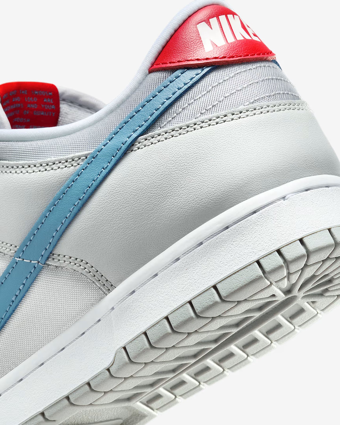 Nike Dunk Low QS "Dusty Olive" – Limited Edition Retro Style