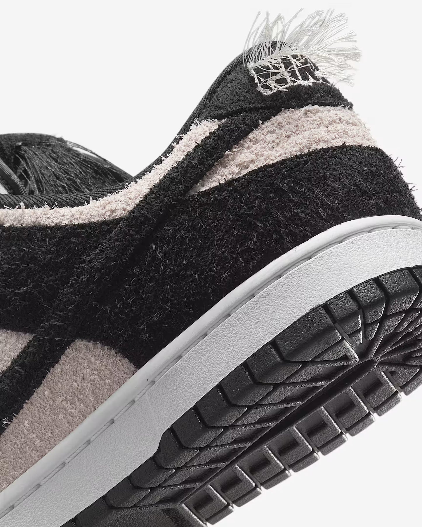 Nike Dunk Low Retro SE "Brown Elephant" – Limited Edition Streetwear Essential