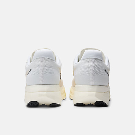 Men's FuelCell SuperComp Elite v5 Shoes
