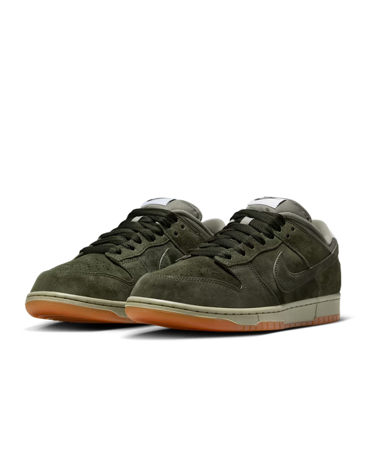 Nike SB Dunk Low Pro B "Sequoia/Light Army" – Premium Skate Classic