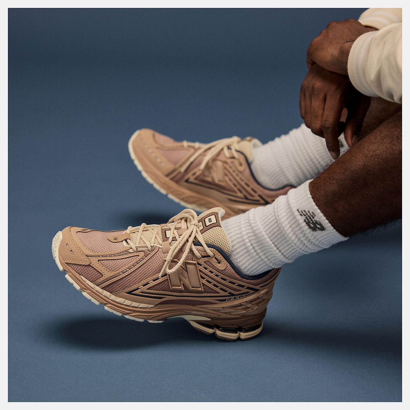Unisex 1906R Shoes