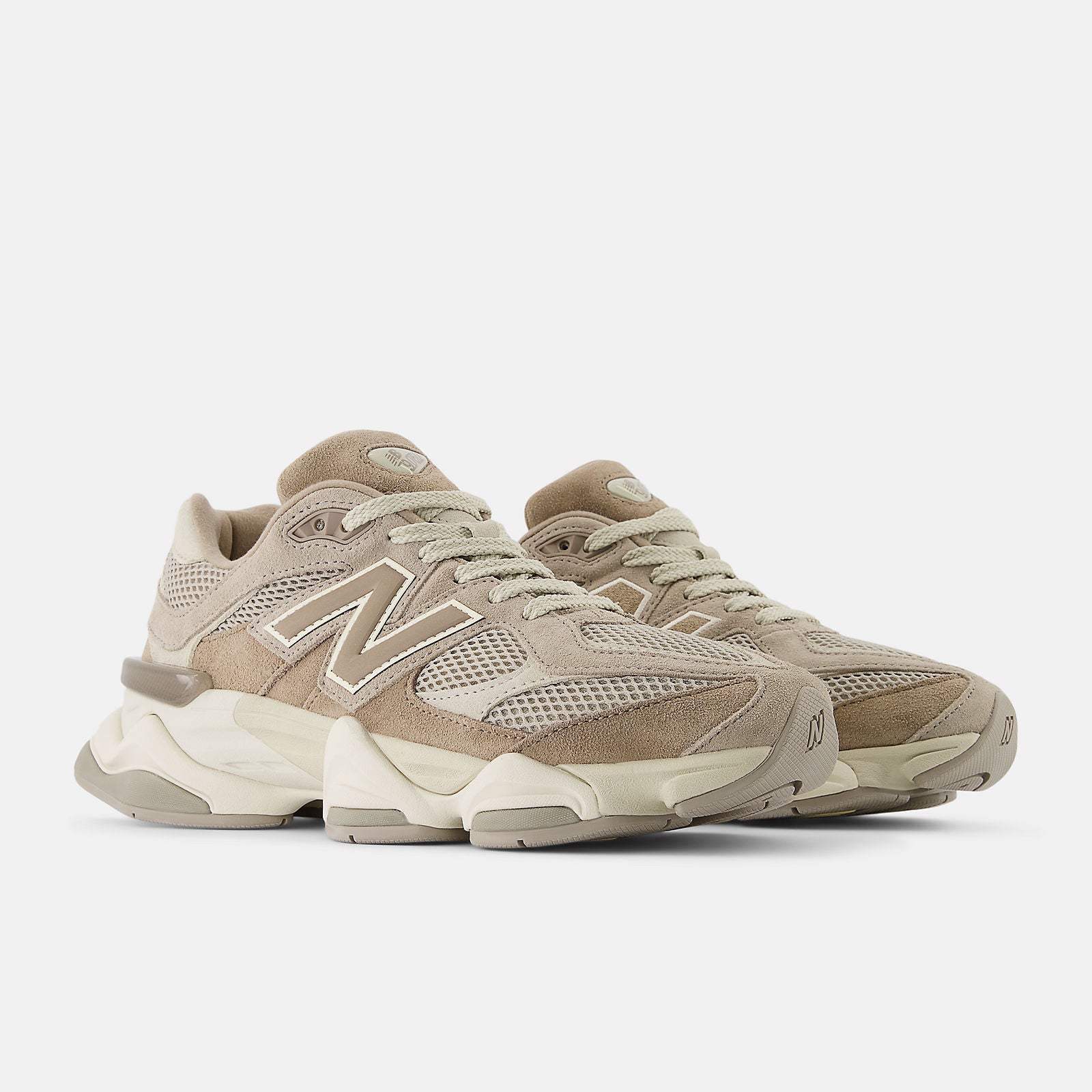 9060 Shoes